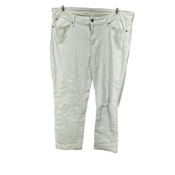 Signature By Levi Women’s White Cropped Ankle Distressed Jeans Size 20W - Picture 1 of 14